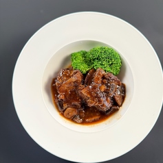 カルボナード フランドル (牛肉の黒ビール煮)