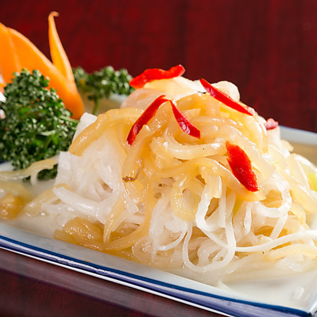 お酒が進むおつまみもどうぞ！