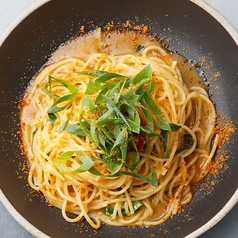 ウニと九条葱のペペロンチーノ　～カラスミかけ～