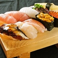 料理メニュー写真 ぜいたく寿司10貫
