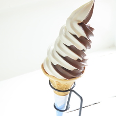 〈SOFT CREAM〉北海道ミルク/チョコレート/ミックス(ミルク&チョコ)