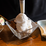 旬素材のエスプーマ仕立て。繊細な技が光る一串