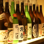 全国から厳選した日本酒をご用意♪日本酒飲み放題もオプションでございます。