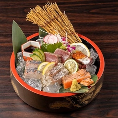 日替わり 炙り鮮魚の桶盛り