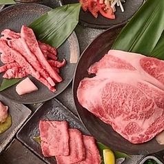 安全な飼料で丹精込めて育て上げた最高級近江牛