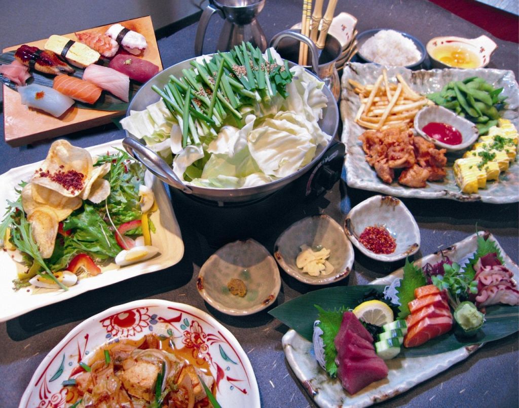 素朴な郷土料理から創作料理まで豊富なメニューがズラリ！