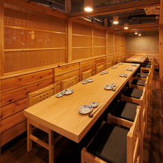 【個室完備】炉端焼きとつまみ寿司と日本酒 すご六 品川店の雰囲気3