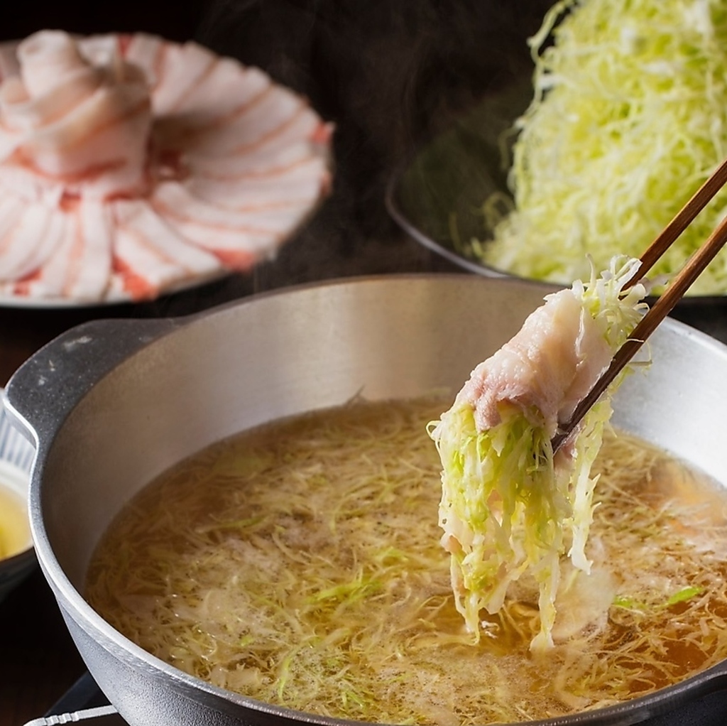 【沖縄旅行の思い出に】地元の方も大満足な絶品しゃぶしゃぶ！観光後のディナーにもおすすめです♪