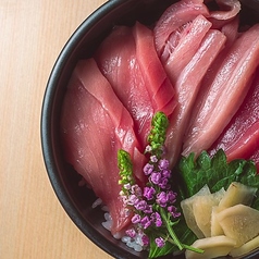 本マグロ丼