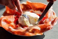 GOOD LUKKU CHEESE　成田の写真3