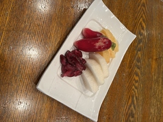 お漬物盛り合わせ