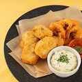 料理メニュー写真&nbsp;ガーリックシュリンプ＆フィッシュフライ