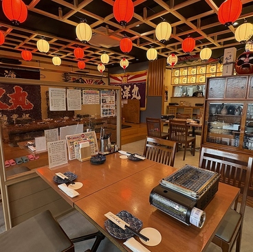 浜焼 炉端 丸健の雰囲気1