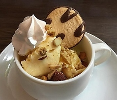 ハニーナッツアイス