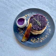 蜜芋と紅芋モンブランのスイートポテトパンケーキ(Single Item)