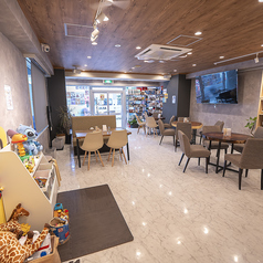 cafe&mart AKALAの特集写真
