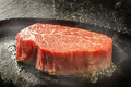 料理メニュー写真&nbsp;A4ランク黒毛和牛フィレ120g