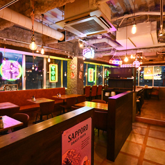 ツキヨノサカバの特集写真