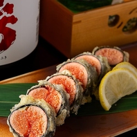 自慢の博多名物を使用した創作料理も◎