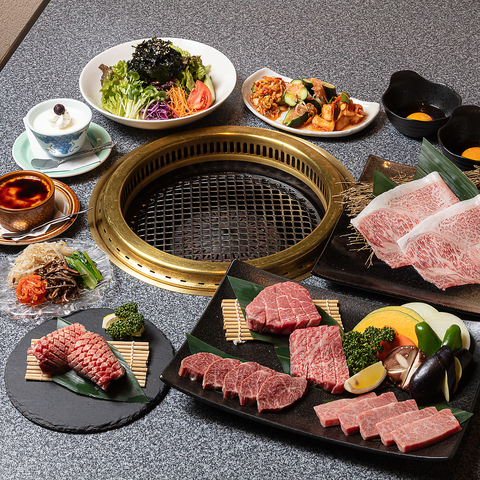 網走管内で知らない人はいない名店。焼肉・鍋・ステーキまで楽しめる大型肉料理専門店