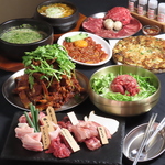 国産肉の炭火焼肉や本場の韓国料理をお酒と共に満喫◎女子会利用にも最適♪
