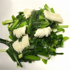 イカとニラ塩味炒め