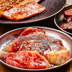 炭火焼肉昭和ホルモン 十三店のおすすめ料理2