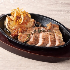 うつくしまエゴマ豚と新玉葱のステーキ