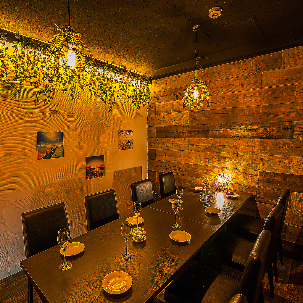 東岡崎/居酒屋/駅チカ/女子会/肉バル/完全個室/誕生日/デート/合コン/喫煙/イタリアン/飲み放題/貸切