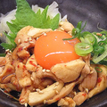 料理メニュー写真 淡路鶏のユッケ風