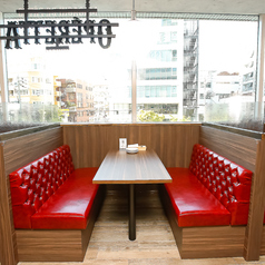 MAGASIN DE PATES OPERETTA ASHIYA マギャザン デュ パート ラ グリュアシヤの雰囲気2