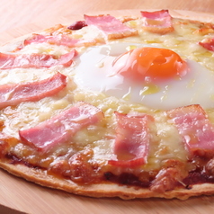 ピッツァ　ビスマルクの写真