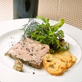 料理メニュー写真 県産豚とフォアグラのパテ