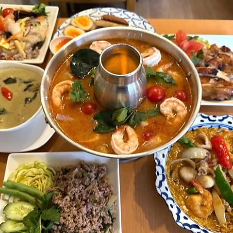 タイ料理バーンファーの写真