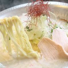 名古屋コーチン濃厚白濁　白湯炊きラーメン