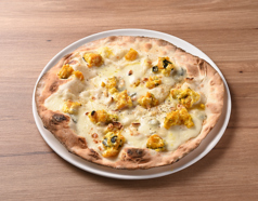 かぼちゃとヘーゼルナッツピッツァ