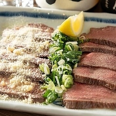 牛タンのカルパッチョ