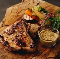 南九州産鶏モモのグリル プチプチマスタード添え