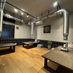 掘りごたつではありません。大人数での貸切も対応しております！