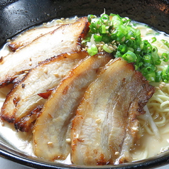 チャーシュー麺/冷やし中華（※夏限定）