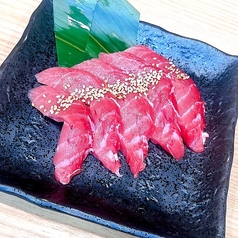 王道!!霜降りカルビ♪『生本マグロ中とろ』(5切)