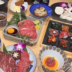 宴会などにおすすめのコース料理は多彩な料理を楽しめる充実の内容！仲間と共に盛り上がりましょう♪