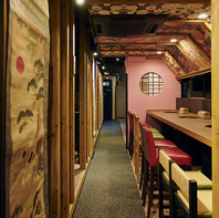 個室、テーブル、カウンター...様々な席タイプを完備