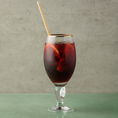 ブラッドオレンジの赤サングリア