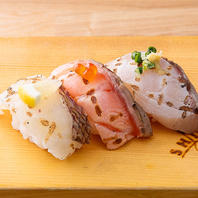 天草直送の新鮮な魚介を使用した種類豊富な寿司が自慢！