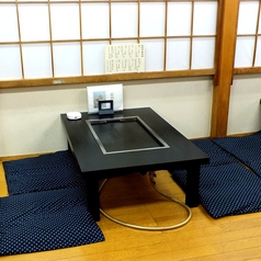 お座敷席でゆったりおくつろぎください。