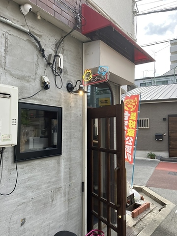 落ち着いた空間のお店！