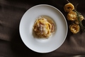 料理メニュー写真 パンチェッタと卵のカルボナーラのタリアテッレ
