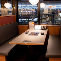 京都駅を一望できるお席もご用意しております。