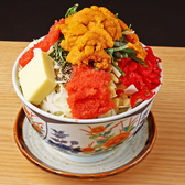 豊洲市場直送の海鮮もたっぷりと使用